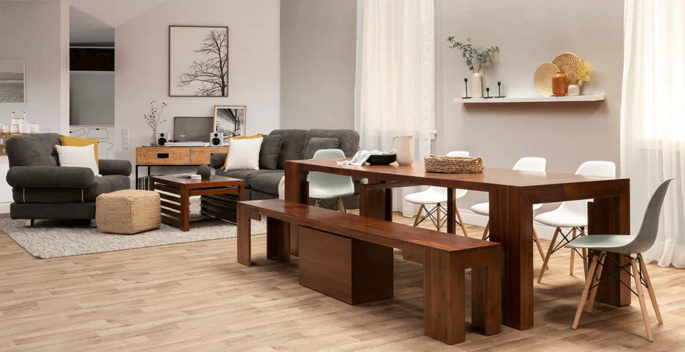 Dinning table in a small living room dinning room combo.