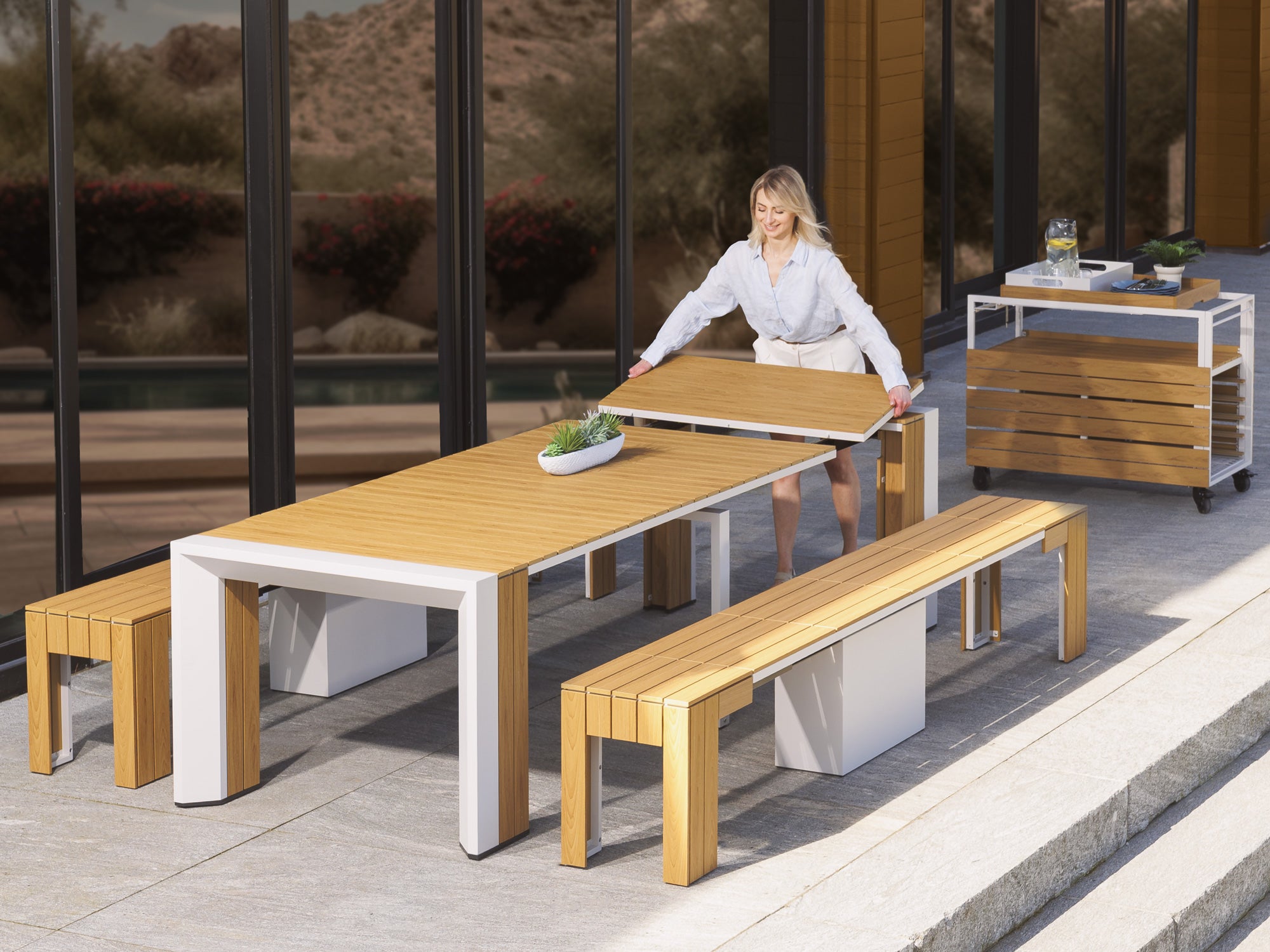Extendable Table Set and 2 Bench Outdoor Dining Set | TT CA